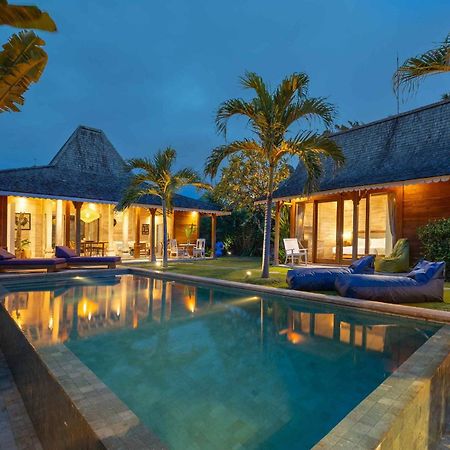 Villa Du Bah - Family Gateway 3Br Villa 12Min To Beach With Private Pool And Parking Kerobokan Zewnętrze zdjęcie